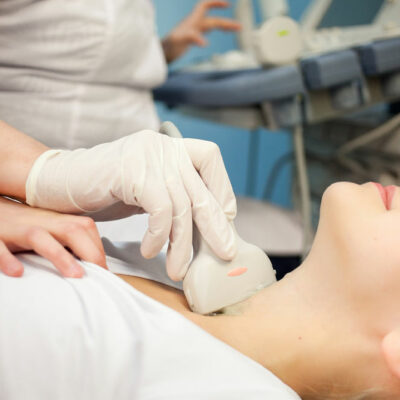 Thyroid Cancer – Warning Signs, Risks, and Diagnosis